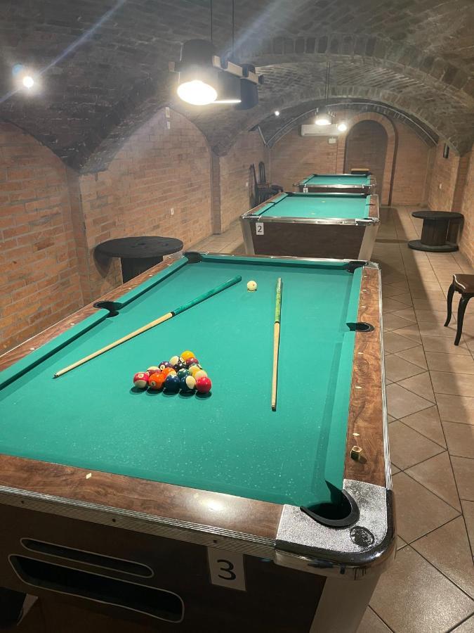 Hotel Revesz Hotel, Restaurant And Rosa 3*