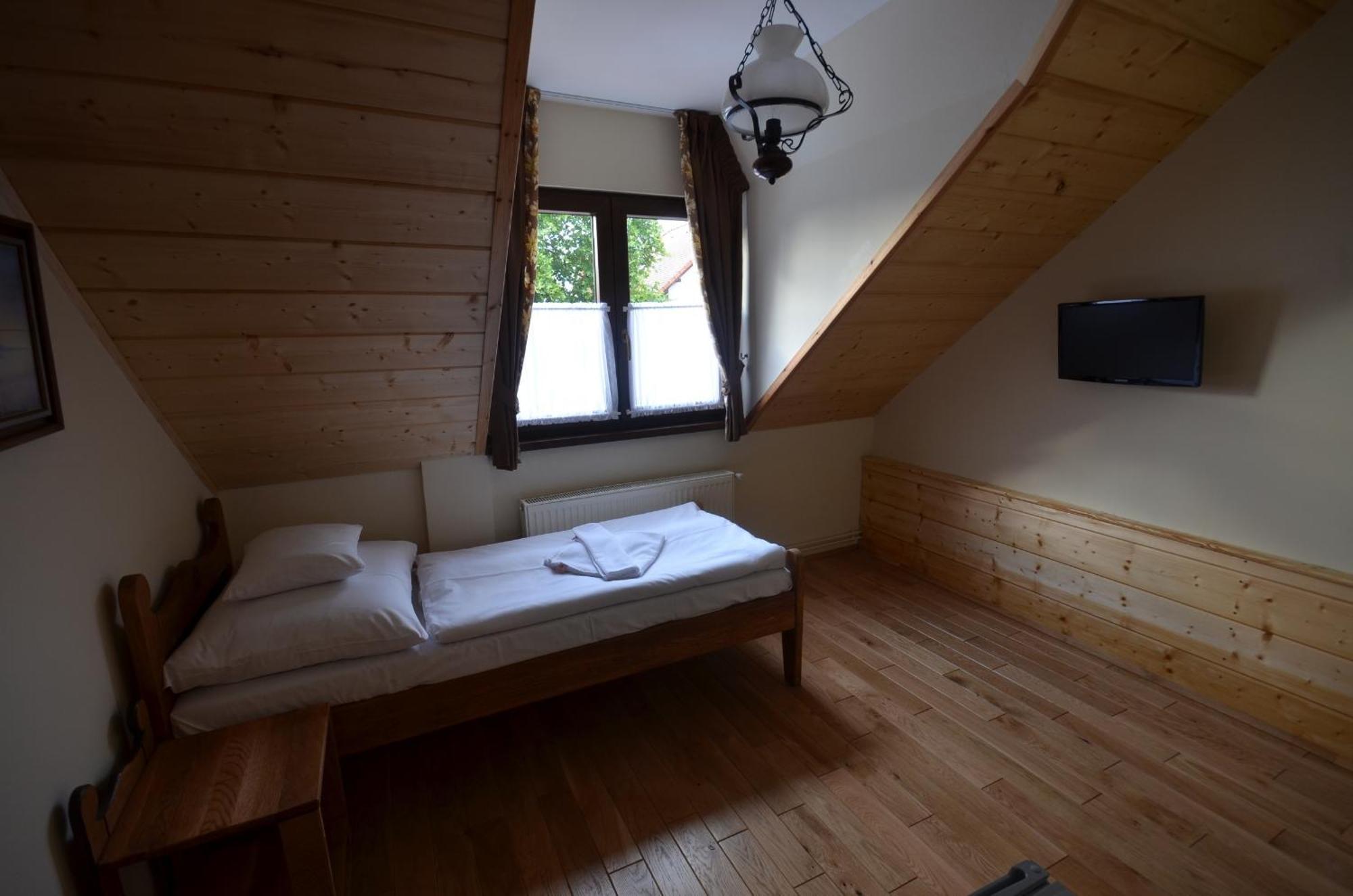 Hotel Revesz Hotel, Restaurant And Rosa Gyor
