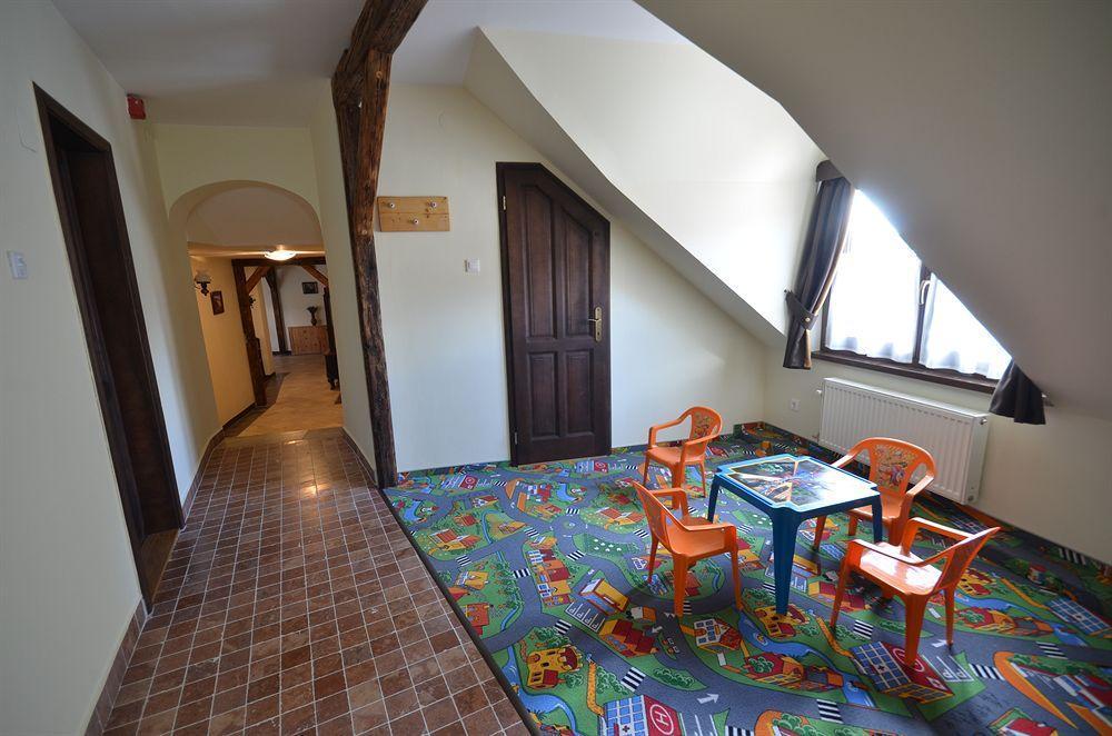Revesz Hotel, Restaurant And Rosa Hotel Gyor